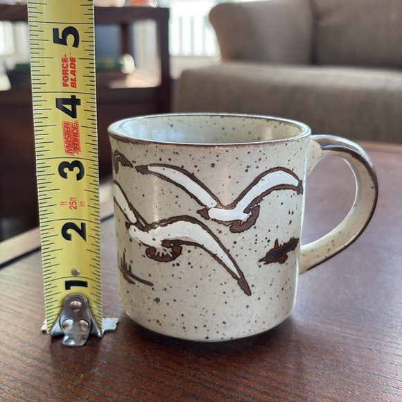 Otagiri Coastal Scene of Seagulls with Beige Speckled Mug Inside and Out - Picture 8 of 8